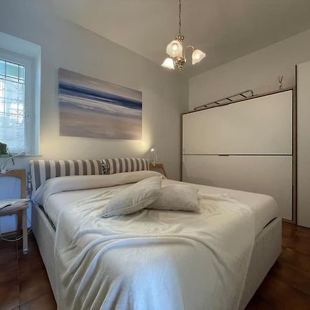 Free Parking Casa Con Giardino - Centro Mare A 5 Minuti Apartment ปิเอตราลิกูเร ภายนอก รูปภาพ