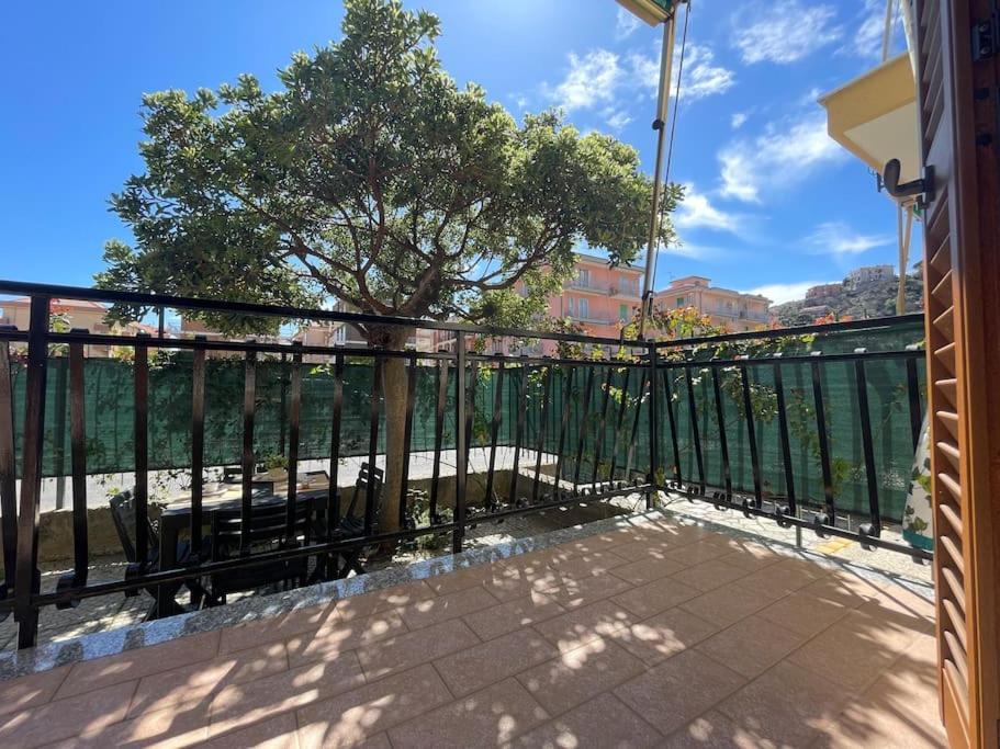 Free Parking Casa Con Giardino - Centro Mare A 5 Minuti Apartment ปิเอตราลิกูเร ภายนอก รูปภาพ