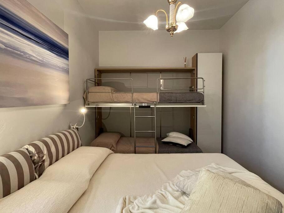 Free Parking Casa Con Giardino - Centro Mare A 5 Minuti Apartment ปิเอตราลิกูเร ภายนอก รูปภาพ